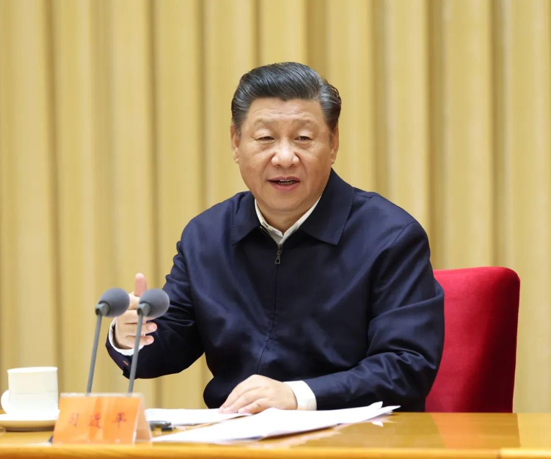 习近平:坚定不移走中国特色社会主义法治道路(图1)